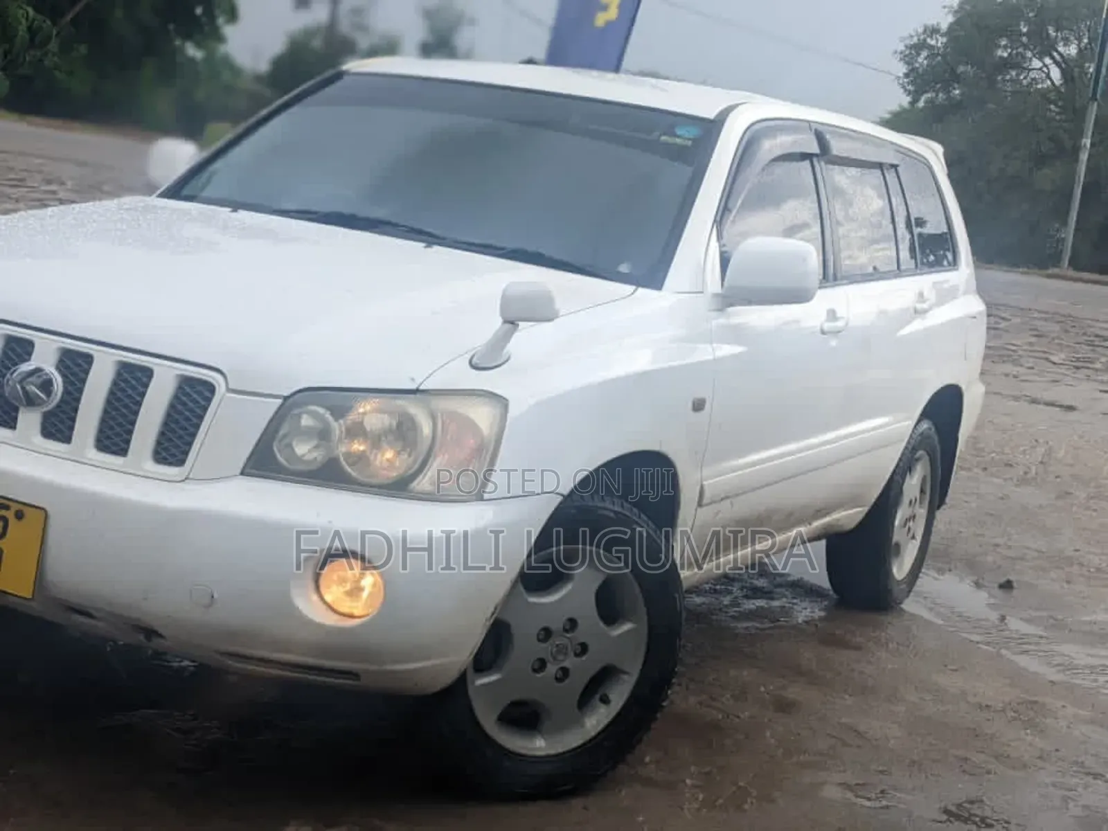 Toyota Kluger 2004 White