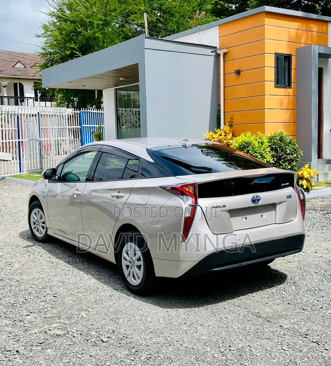 Toyota Prius 2017 Silver