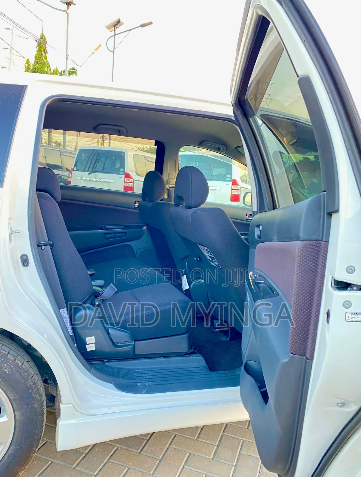 Toyota Prius 2017 Silver