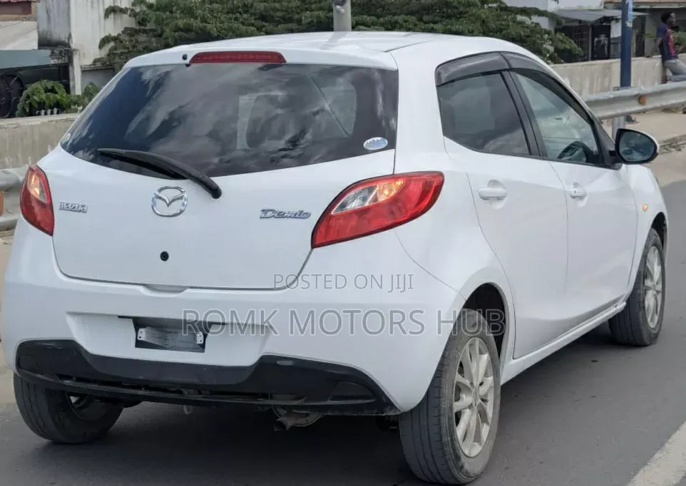 Mazda Demio 2011 White