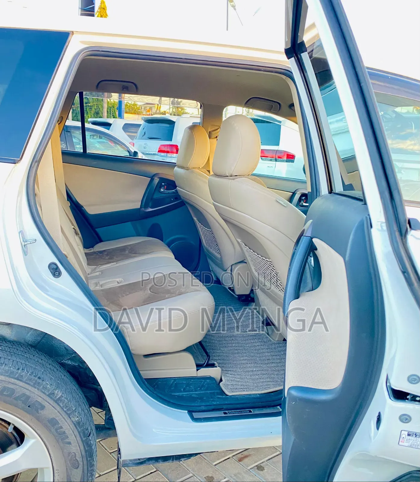 Toyota Corolla Cross 2023 Pearl