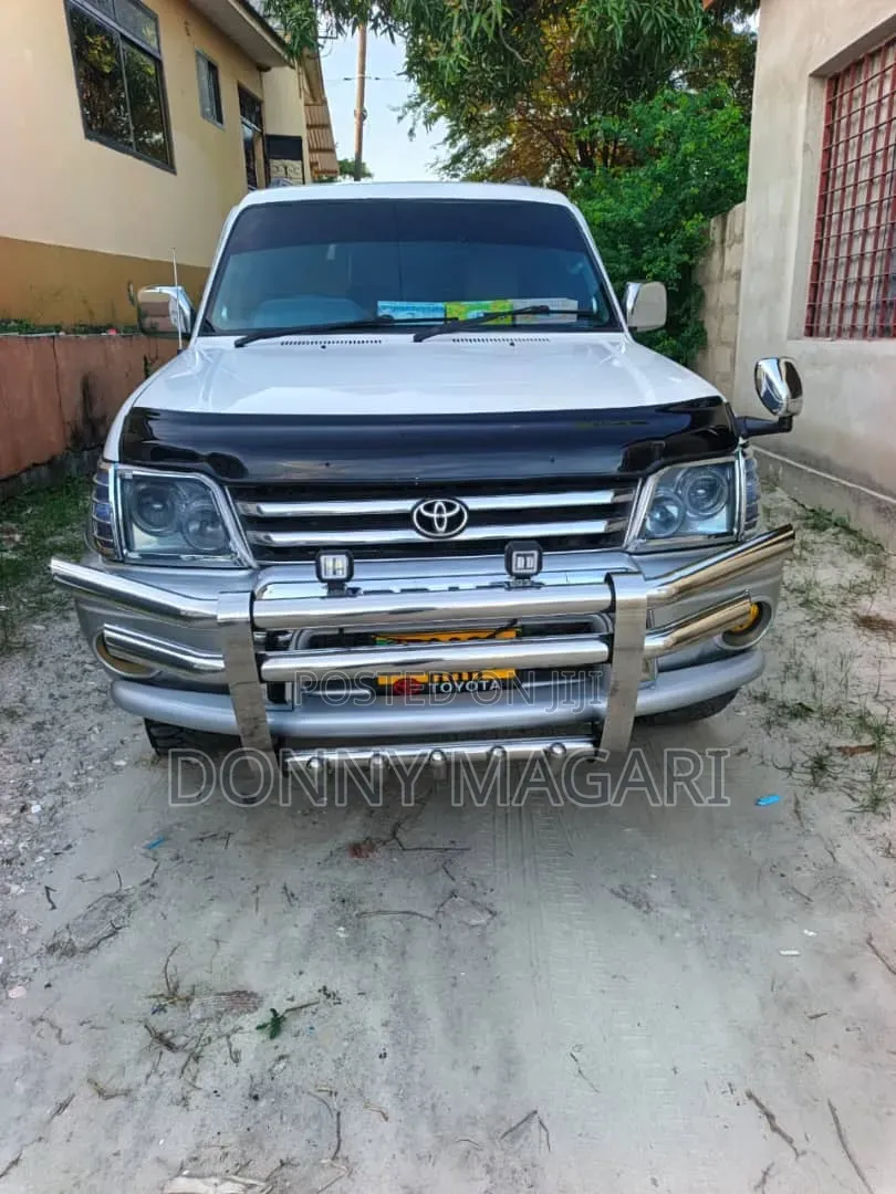 Toyota Land Cruiser Prado 2003 Silver