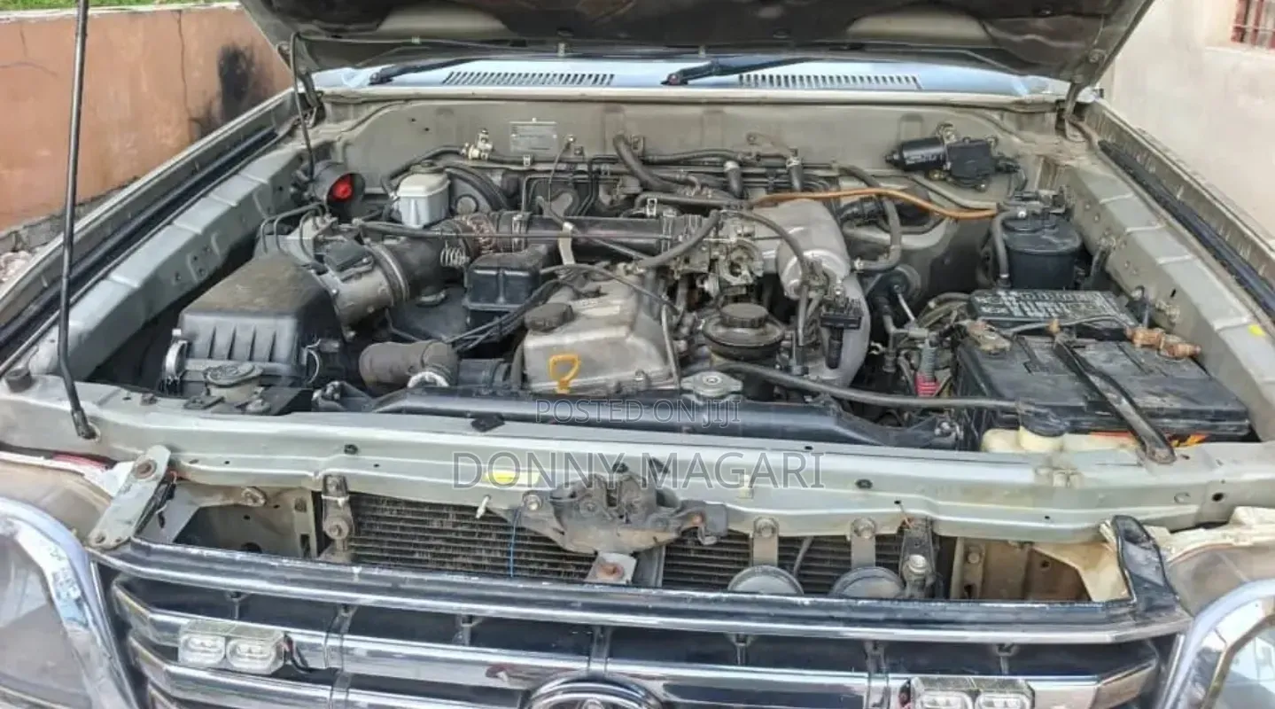 Toyota Land Cruiser Prado 2003 Silver