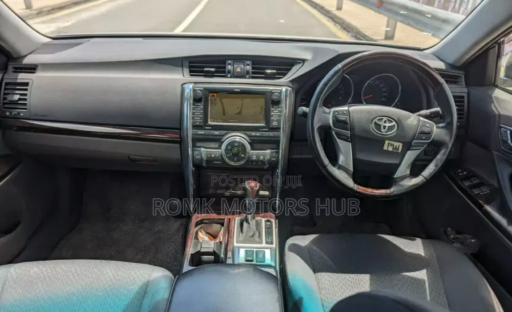 Toyota Mark X 2013 White