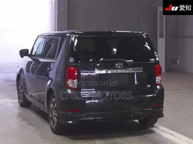 Toyota Corolla Rumion 2007 Black