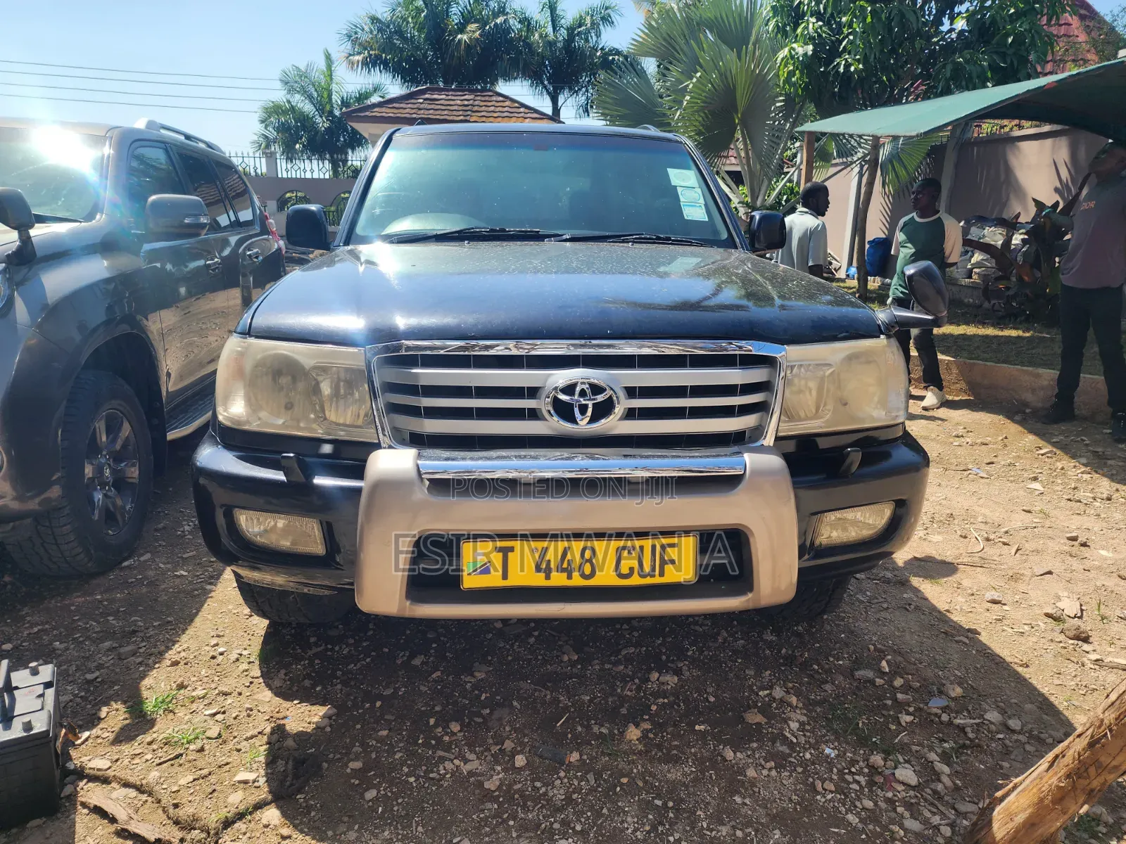 Toyota Land Cruiser 2000 Black