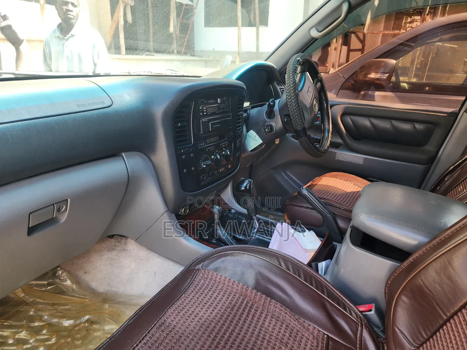 Toyota Land Cruiser 2000 Black