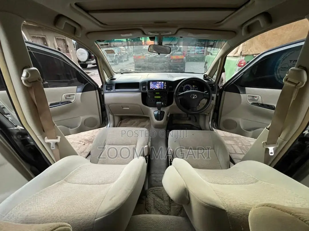 Toyota Corolla Spacio 2005 Silver