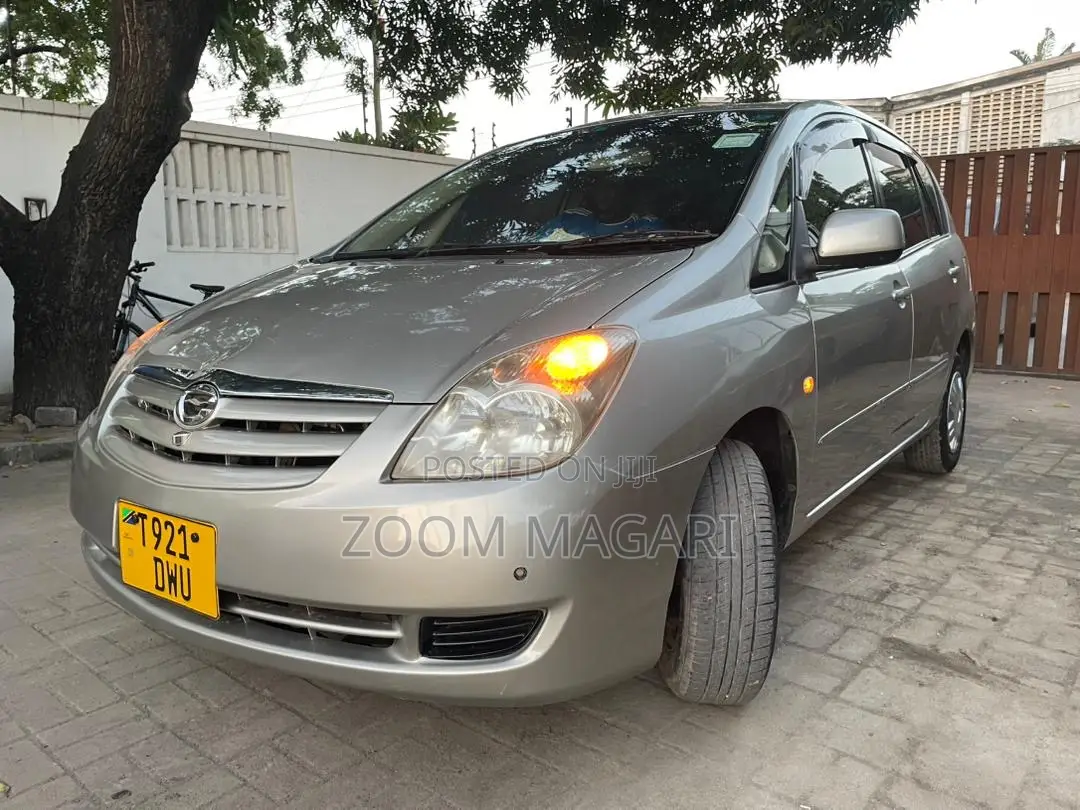 Toyota Corolla Spacio 2005 Silver