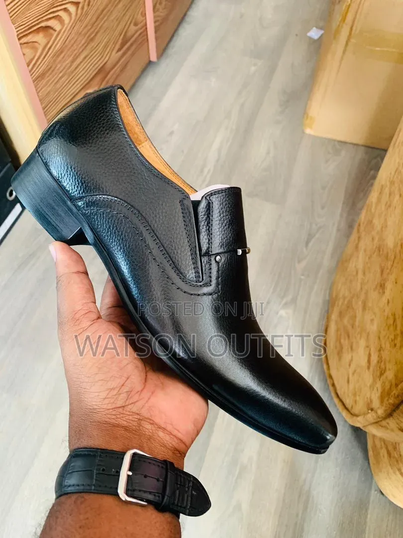 Men's Leather Shoes 2-Colours Black and Brown or Coffee Nicely Shaped
