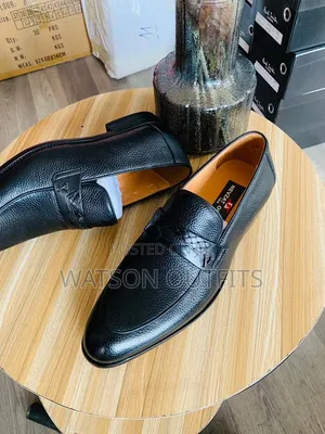 Men's Leather Shoes 2-Colours Black and Brown or Coffee Nicely Shaped