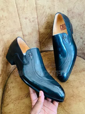 Men's Leather Shoes 2-Colours Black and Brown or Coffee Nicely Shaped