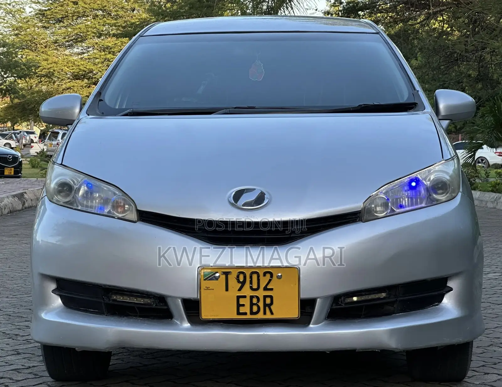 Toyota Wish 2010 Silver
