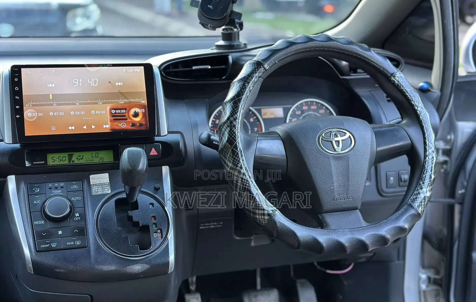Toyota Wish 2010 Silver