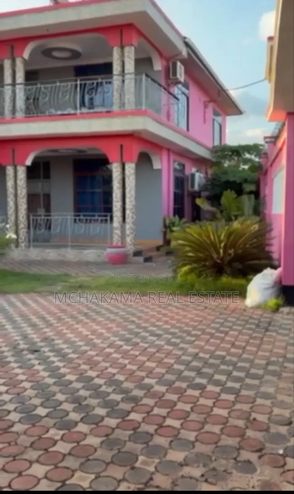 3bdrm Block of Flats in Mchakama Real Estate, Bunju for sale