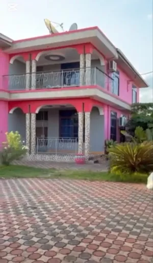 3bdrm Block of Flats in Mchakama Real Estate, Bunju for sale