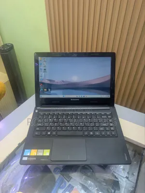 Laptop Lenovo IdeaPad S300 8GB Intel HDD 500GB