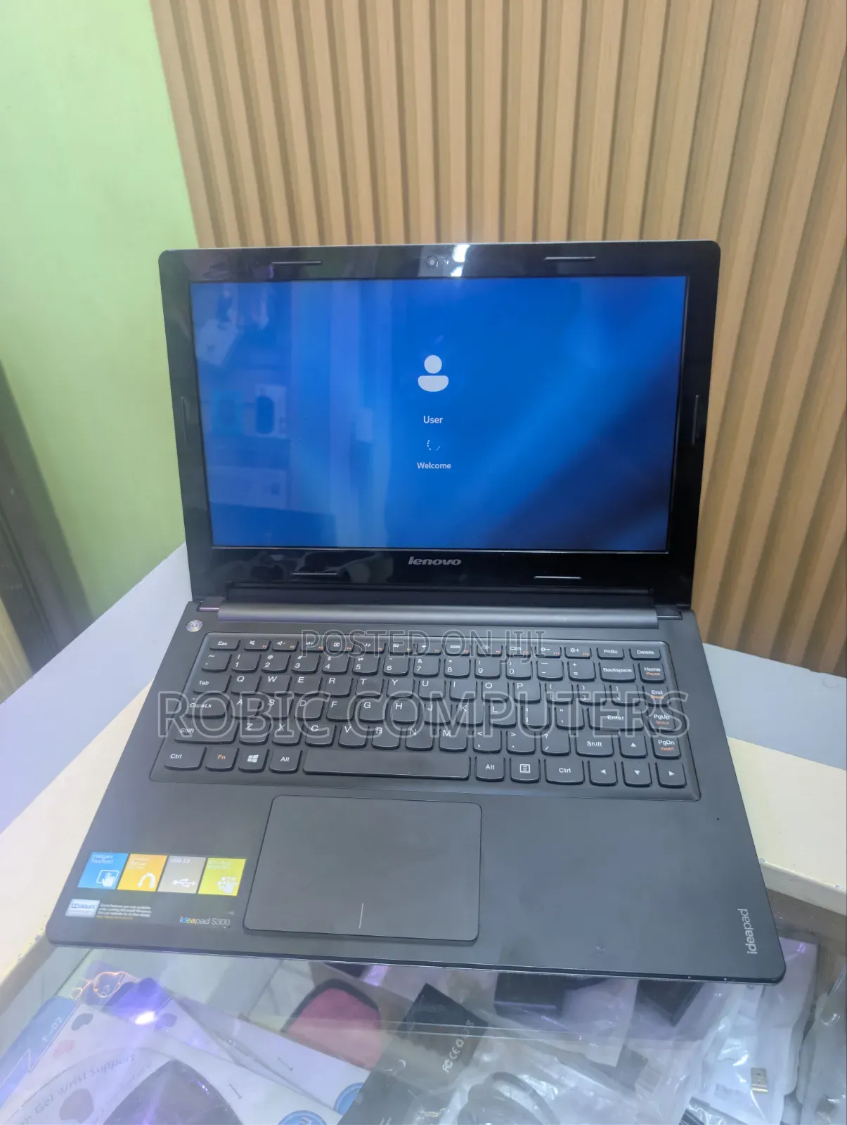 Laptop Lenovo IdeaPad S300 8GB Intel HDD 500GB