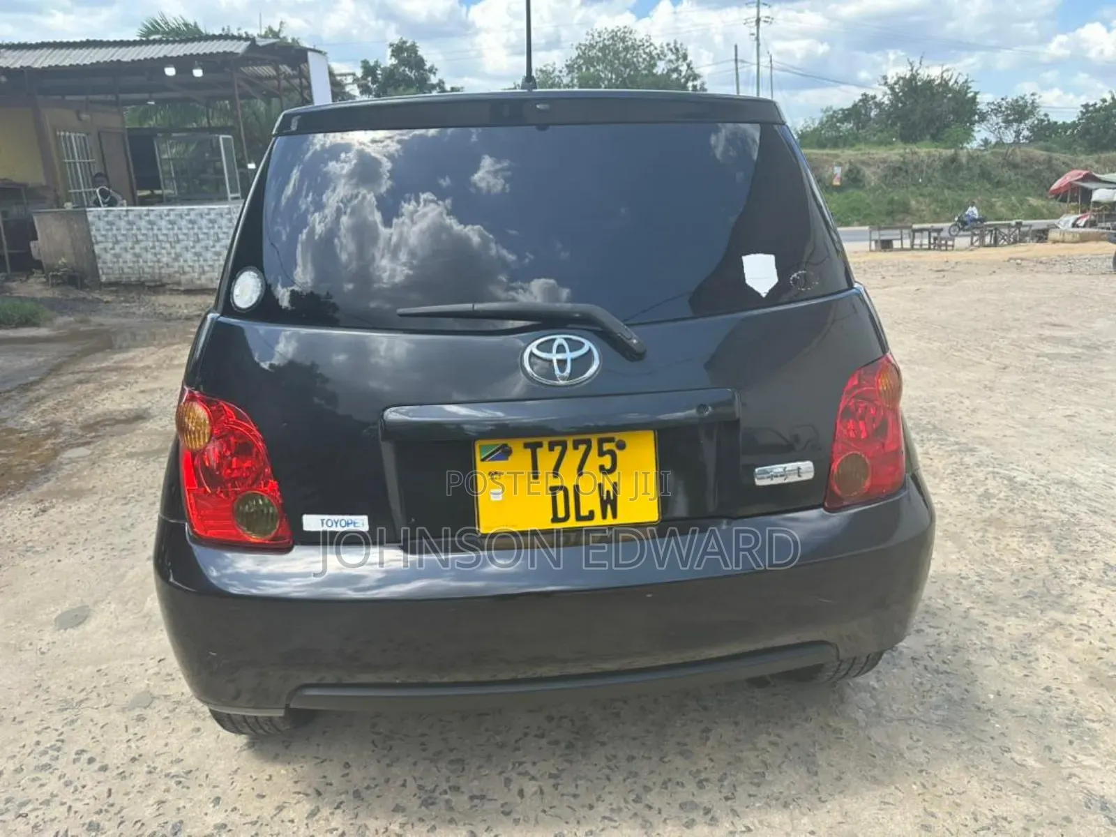 Toyota IST 2005 Black