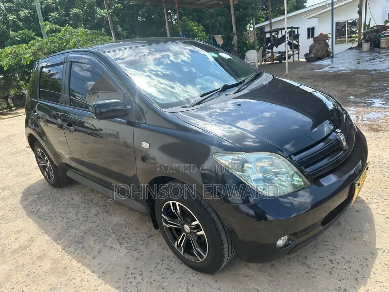Toyota IST 2005 Black