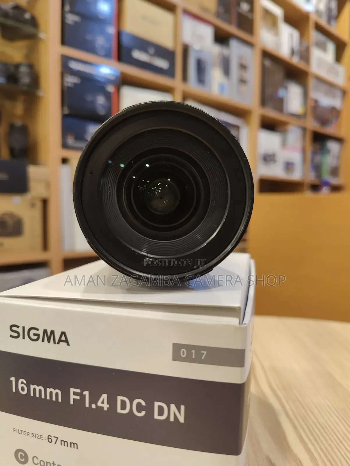 Sigma Lens 16mm Clean