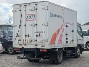 Mitsubishi Canter Refrigerator