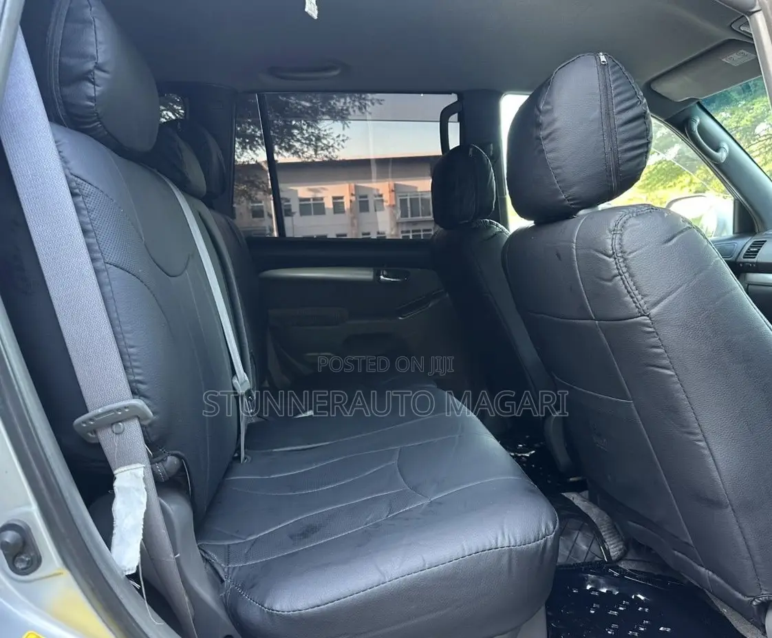 Toyota Land Cruiser Prado 2007 Silver