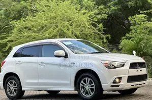 Mitsubishi RVR 2.0 2011 White