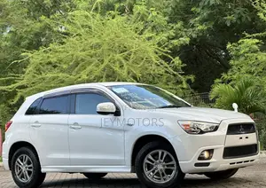 Mitsubishi RVR 2.0 2011 White