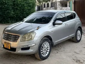 Nissan Dualis 2010 Silver