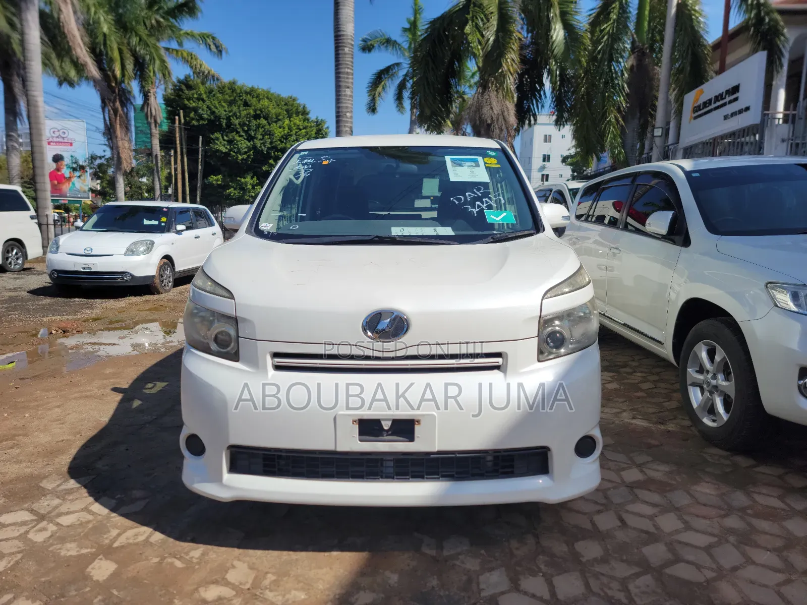 Toyota Voxy 2007 White