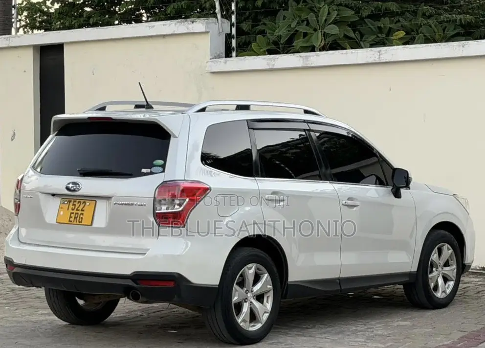 Subaru Forester 2014 White