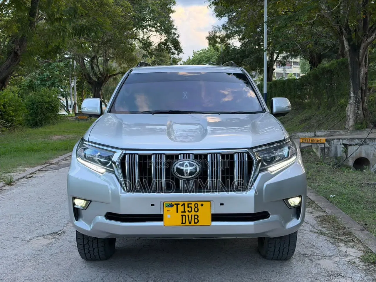 Toyota Land Cruiser 2018 Silver