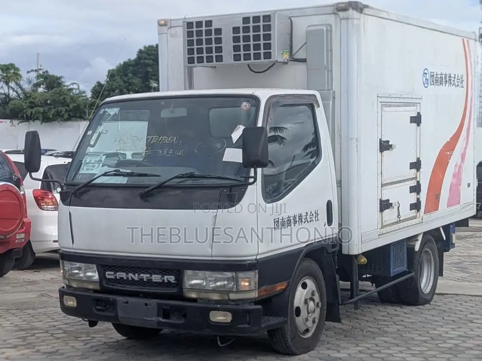 Mitsubishi Canter Ya Fridge 1999 White on Sale