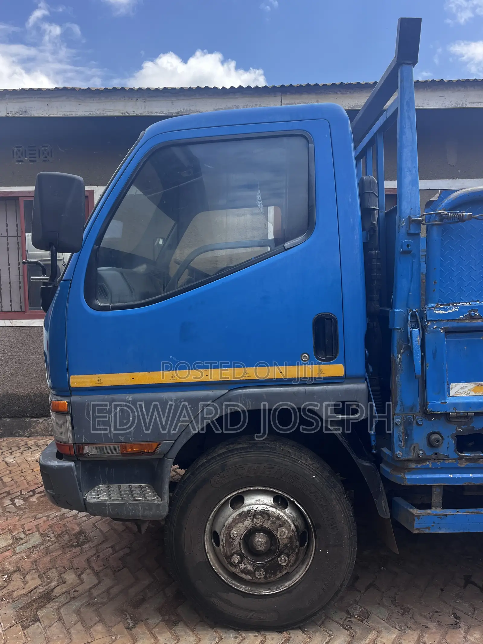 Mitsubishi Canter