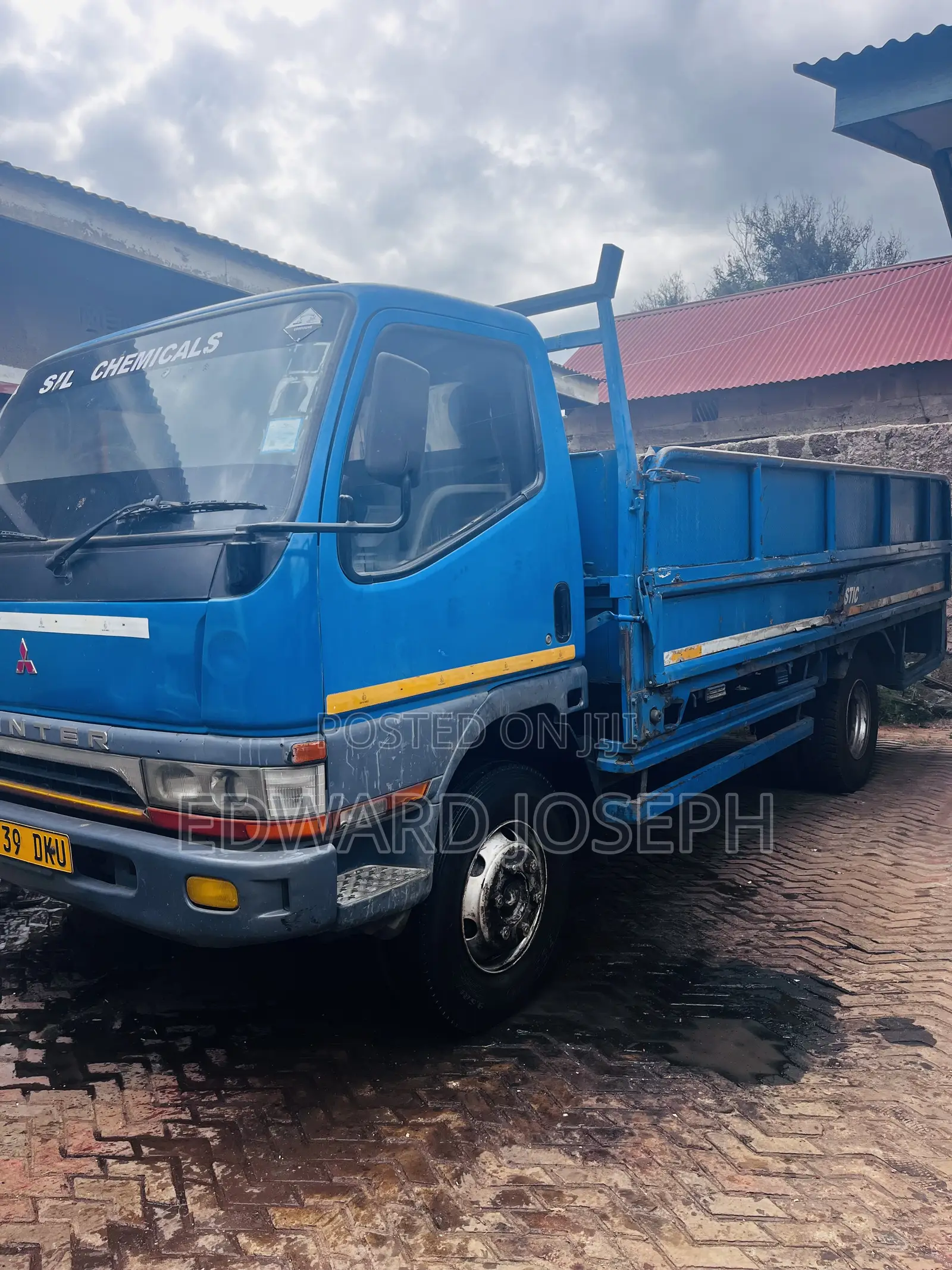 Mitsubishi Canter