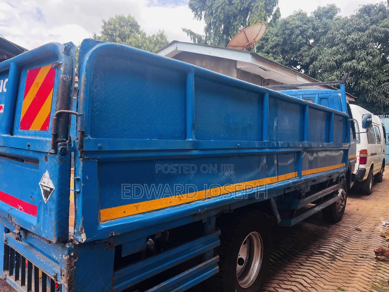 Mitsubishi Canter