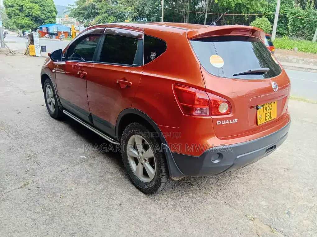 Nissan Dualis 2007 Brown