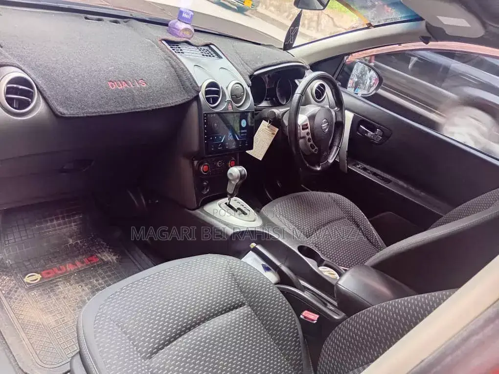 Nissan Dualis 2007 Brown