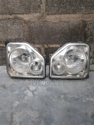 Jeep Cherokee 2008 Headlights