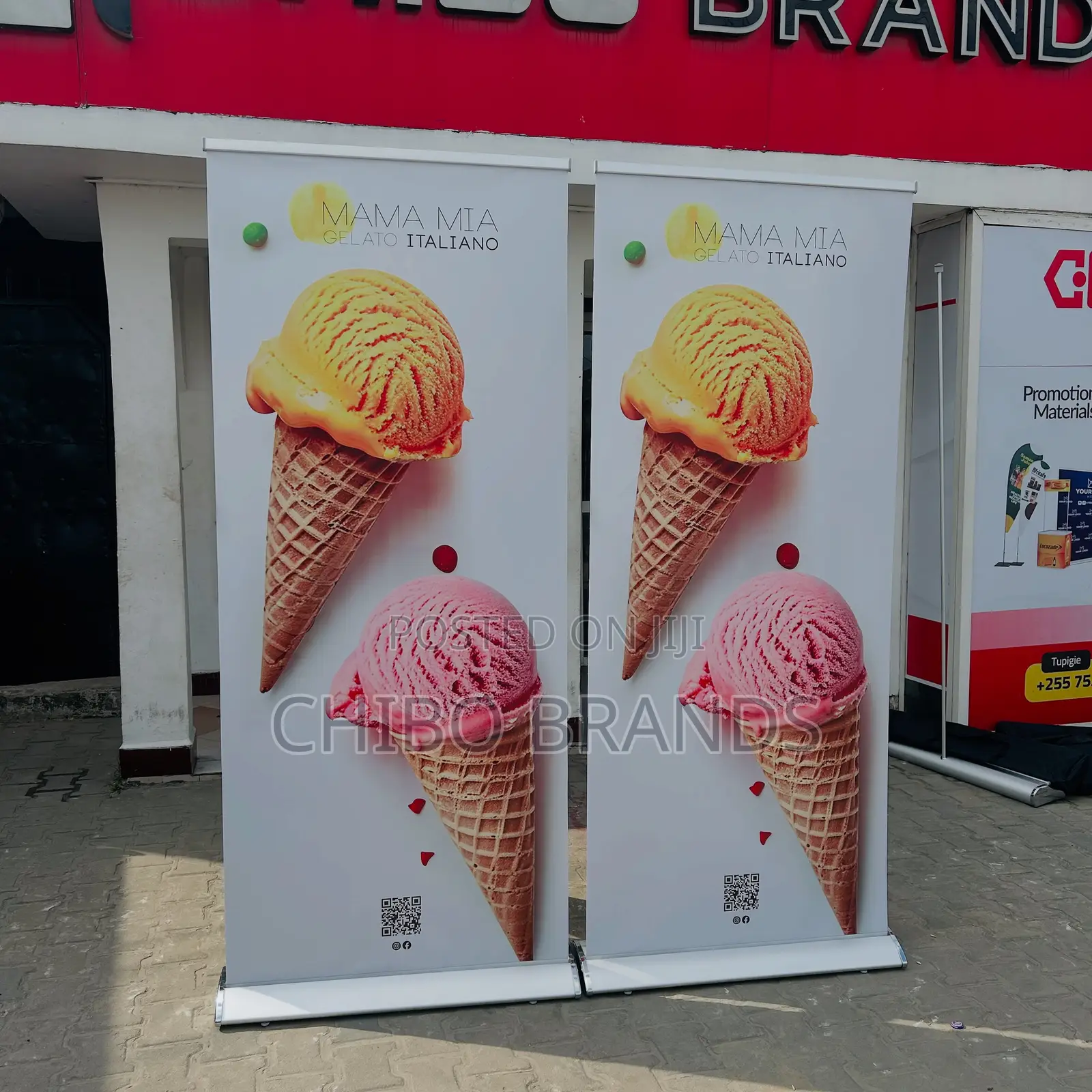 Roll Up Banner