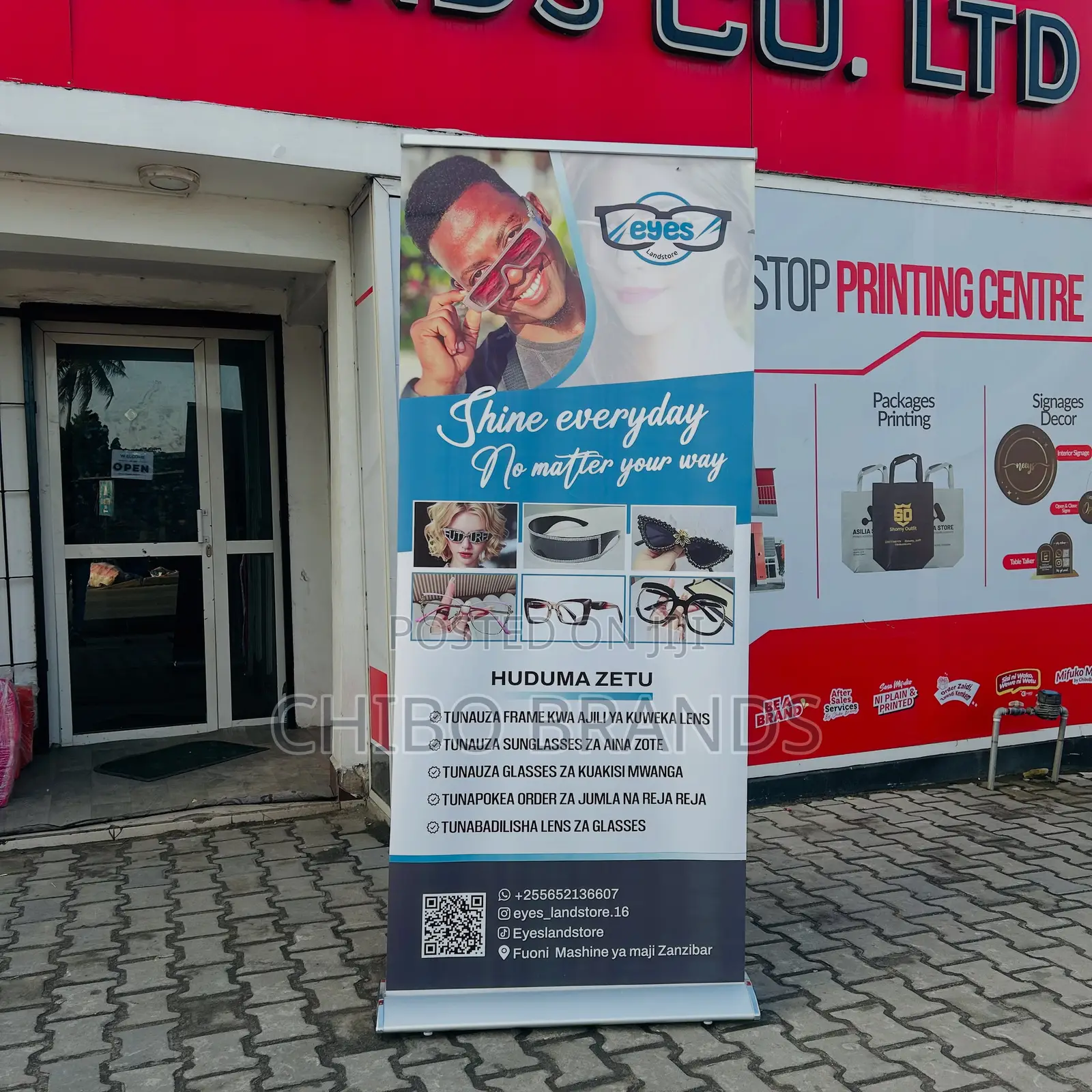 Roll Up Banner