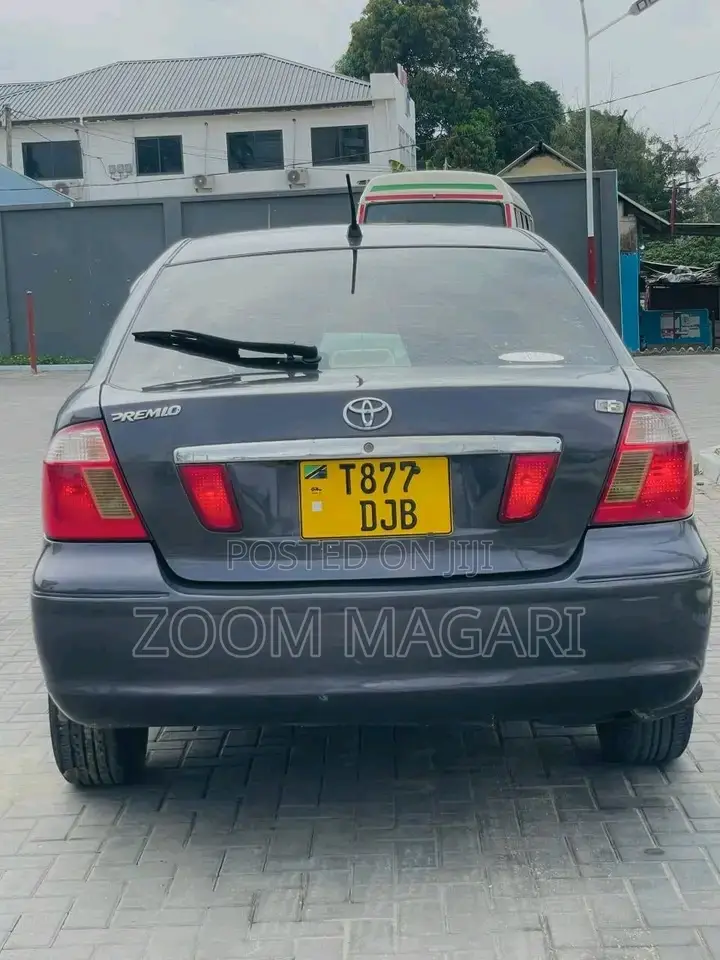 Toyota Premio 2005 Gray