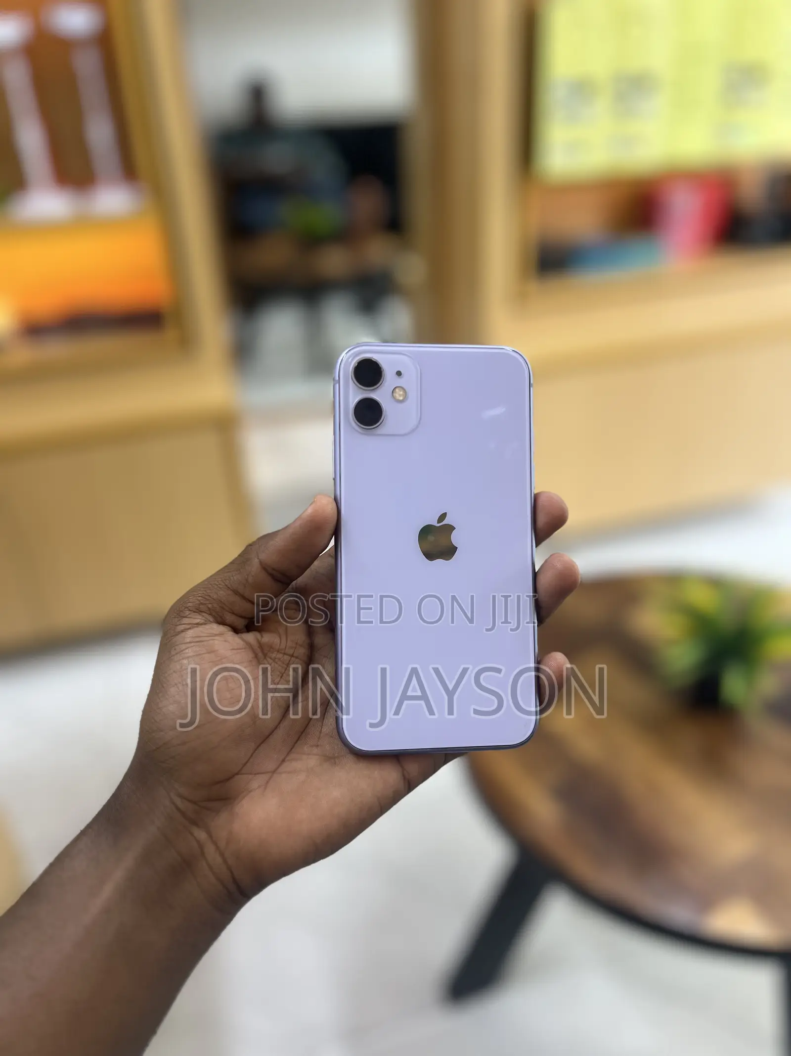 Apple iPhone 11 64 GB Purple