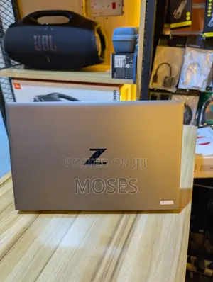 Laptop HP ZBook Power G7 16GB Intel Core i7 SSD 256GB