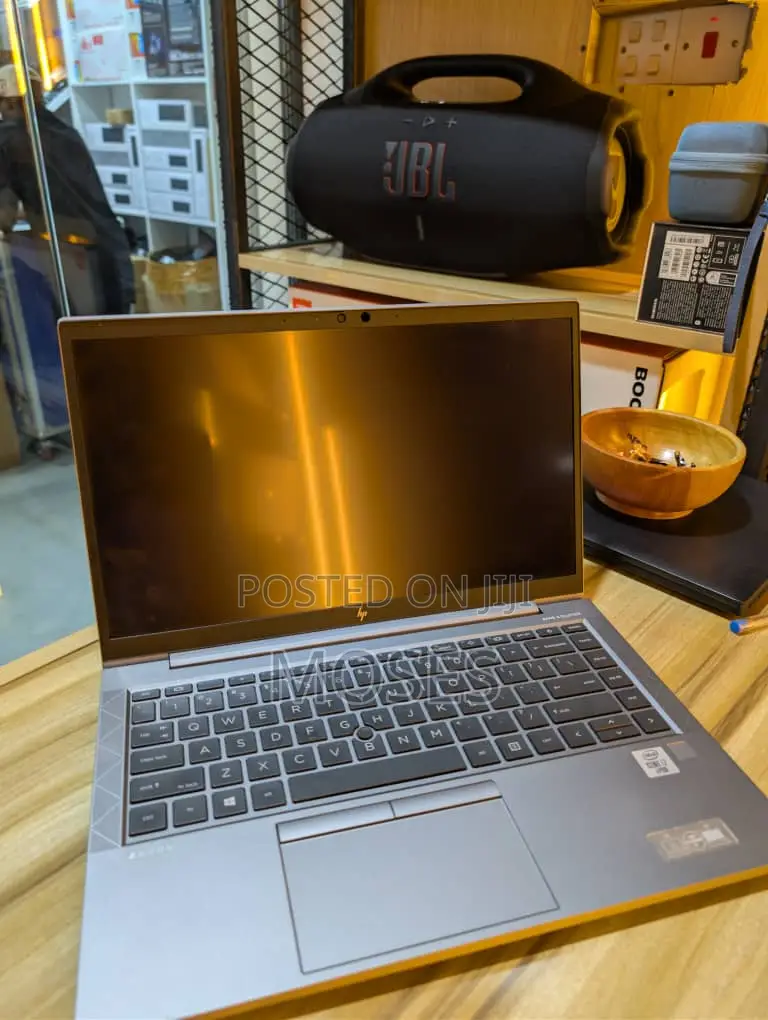 Laptop HP ZBook Power G7 16GB Intel Core i7 SSD 256GB