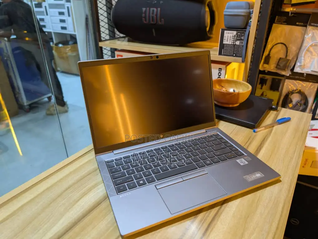 Laptop HP ZBook Power G7 16GB Intel Core i7 SSD 256GB