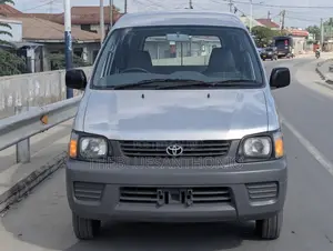 Toyota LiteAce Noah 1997 Silver