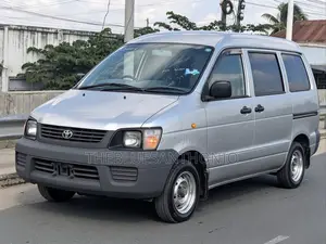Toyota LiteAce Noah 1997 Silver
