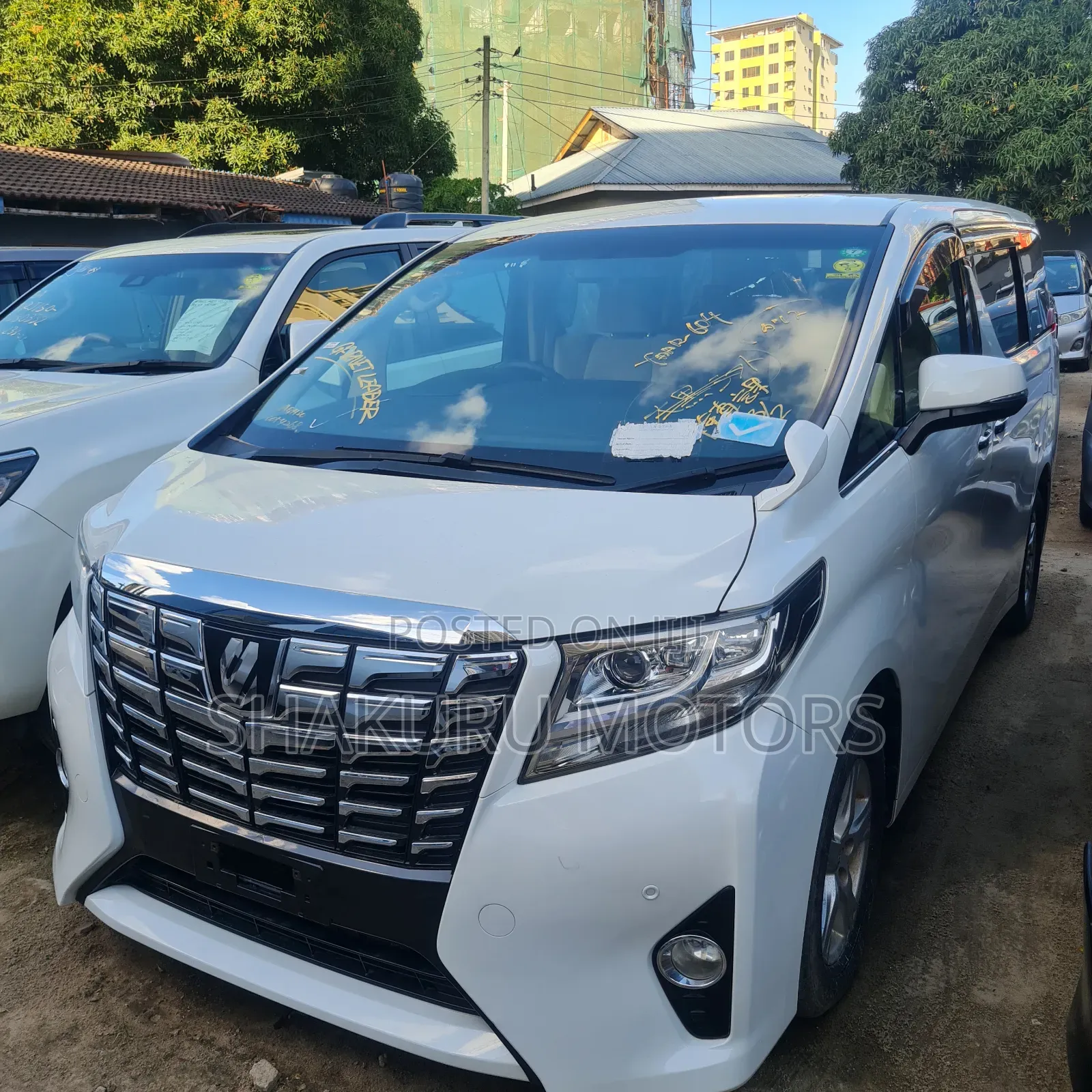 Toyota Alphard 2015 White
